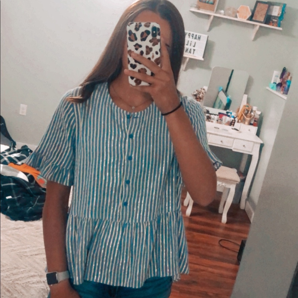 boutique top blue and gold
